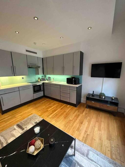 1 Bedroom In St James Piccadilly Hy10 Londres Extérieur photo